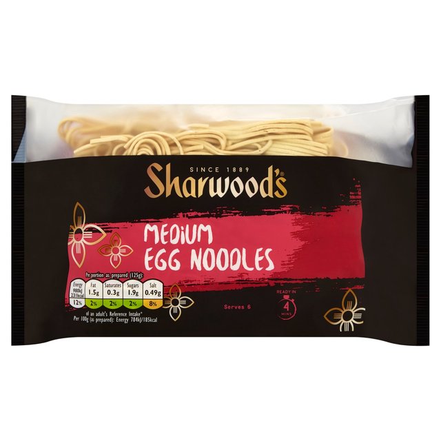Fideos de huevo medianos Sharwood's 340g 